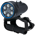 Light and Motion Sola 2000 S/F | Spot and flood beam versatility with powerful lumen output designed to light up large sections of reef.
